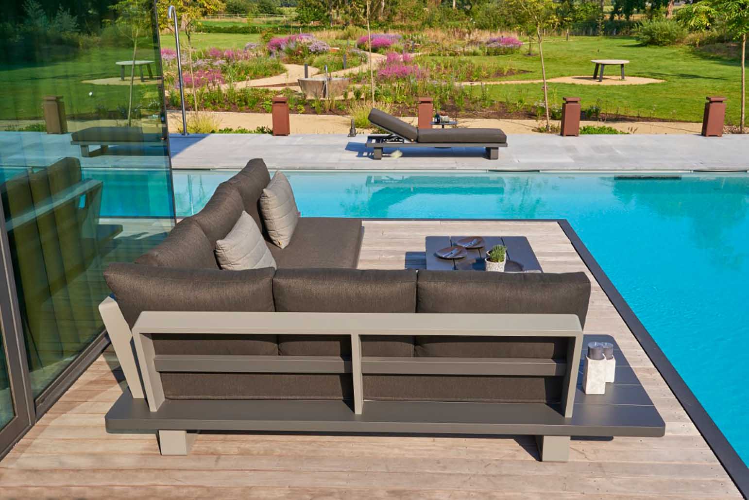 Aluminium Lounge Fitz Roy 5-Personen links Schwarz & Grau Matt Comforma Basalt