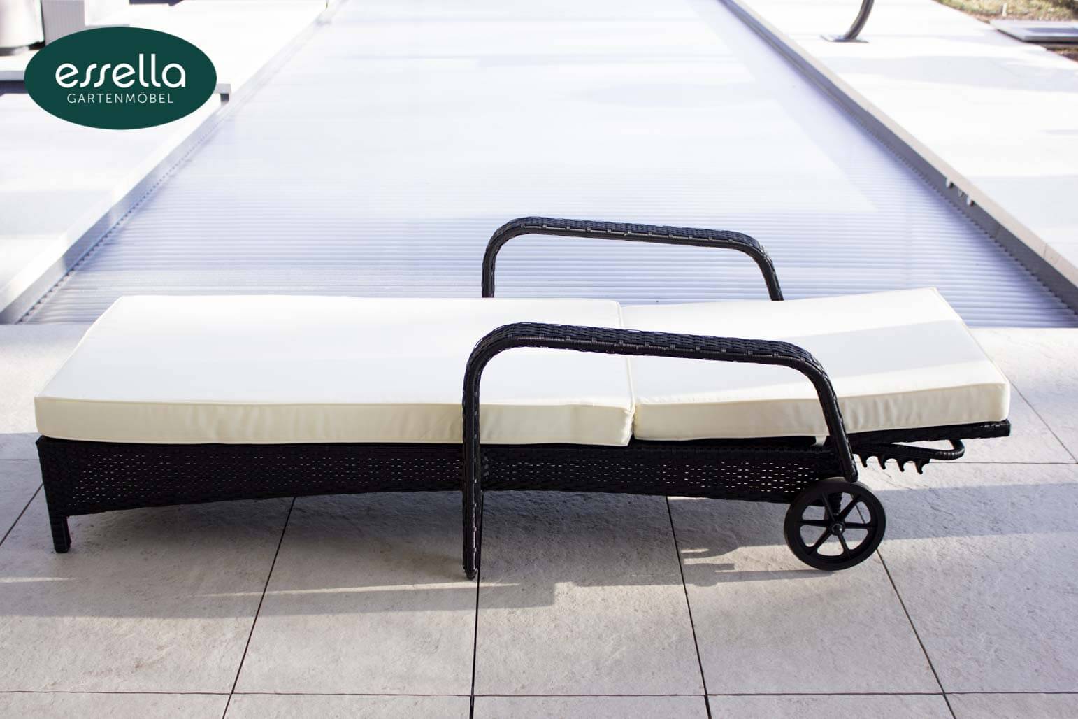Essella Polyrattan Sonnenliege "Barbados" : schwarz : flachgeflecht : gartenmode.de
