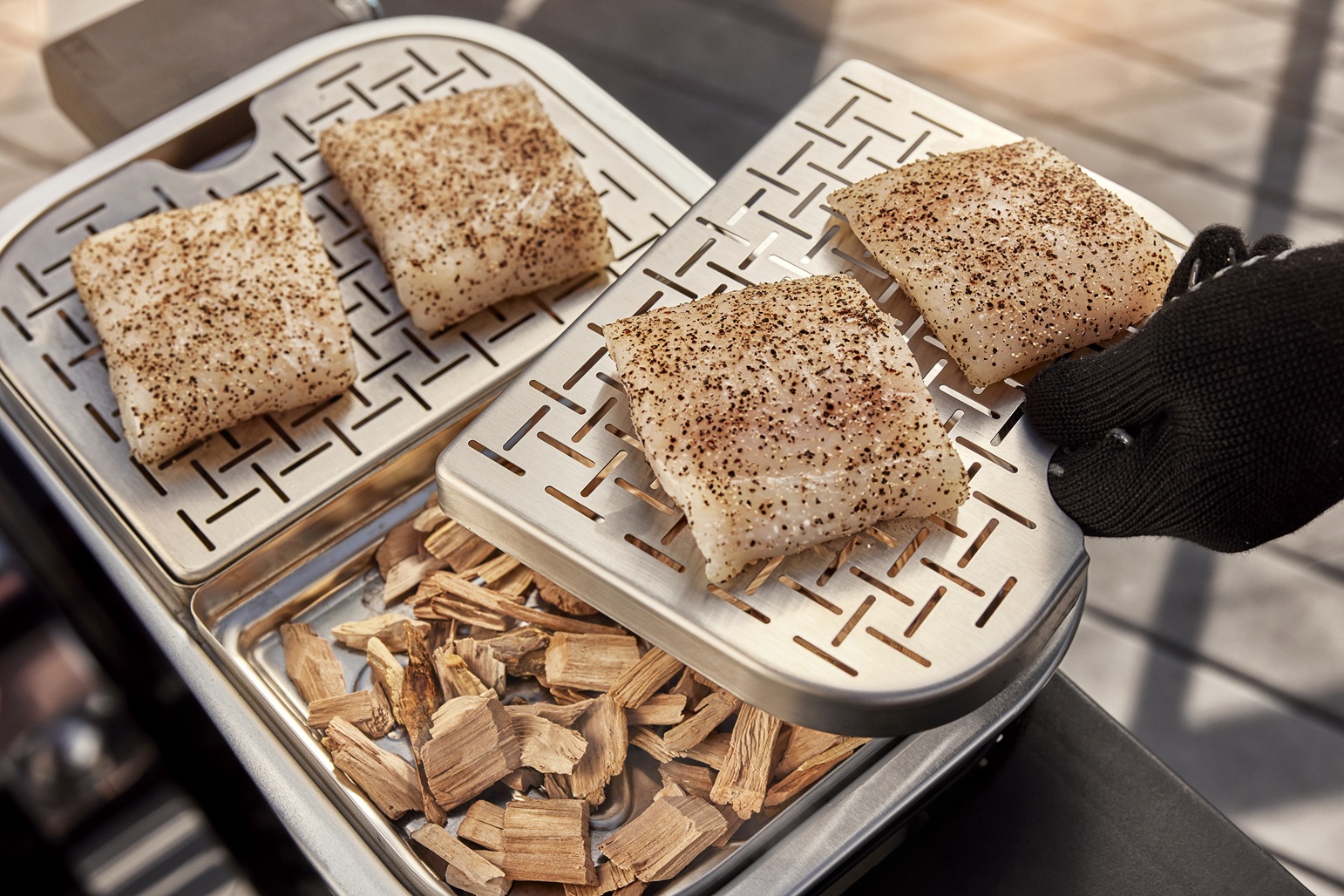 WEBER ELEKTROGRILL LUMIN COMPACT, BLACK