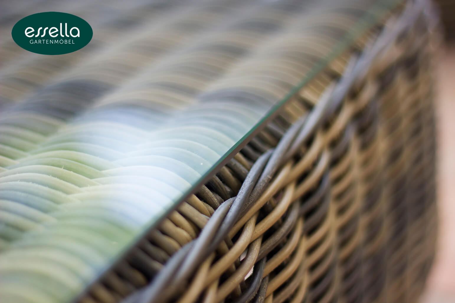 Essella Polyrattan Sitzgruppe "Cannes" : naturoptik : rundgeflecht : gartenmode.de