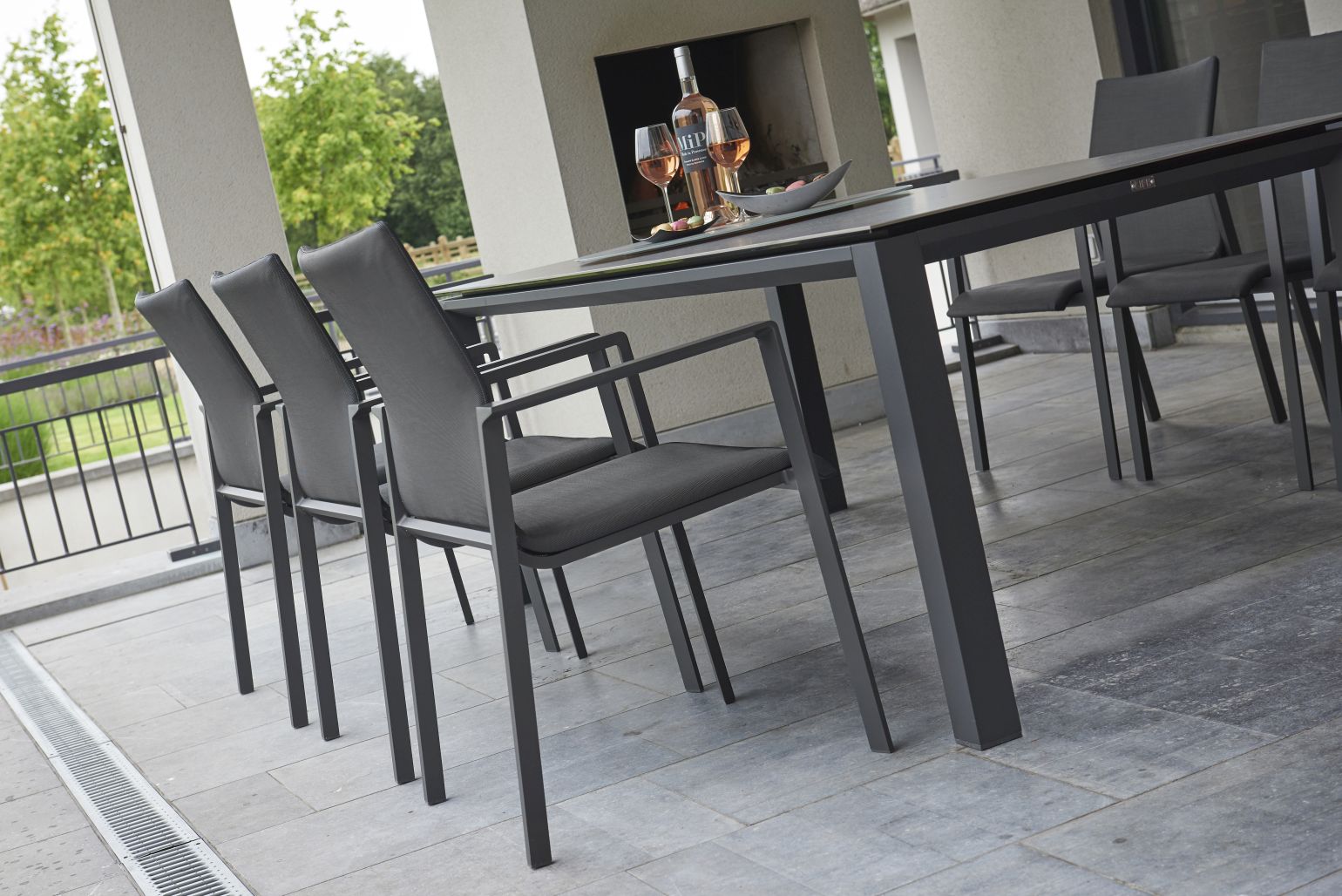 Aluminium Essgruppe Concept und Sense 6 Personen