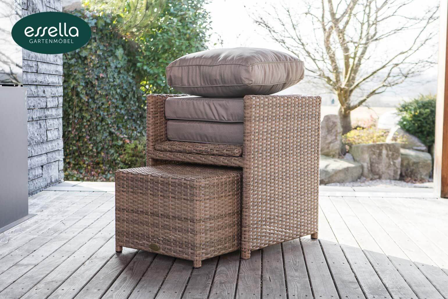 Essella Polyrattan Sitzgruppe "Vienna" : hellbraun : rundgeflecht - optik : polywood - Tischplatte : gartenmode.de