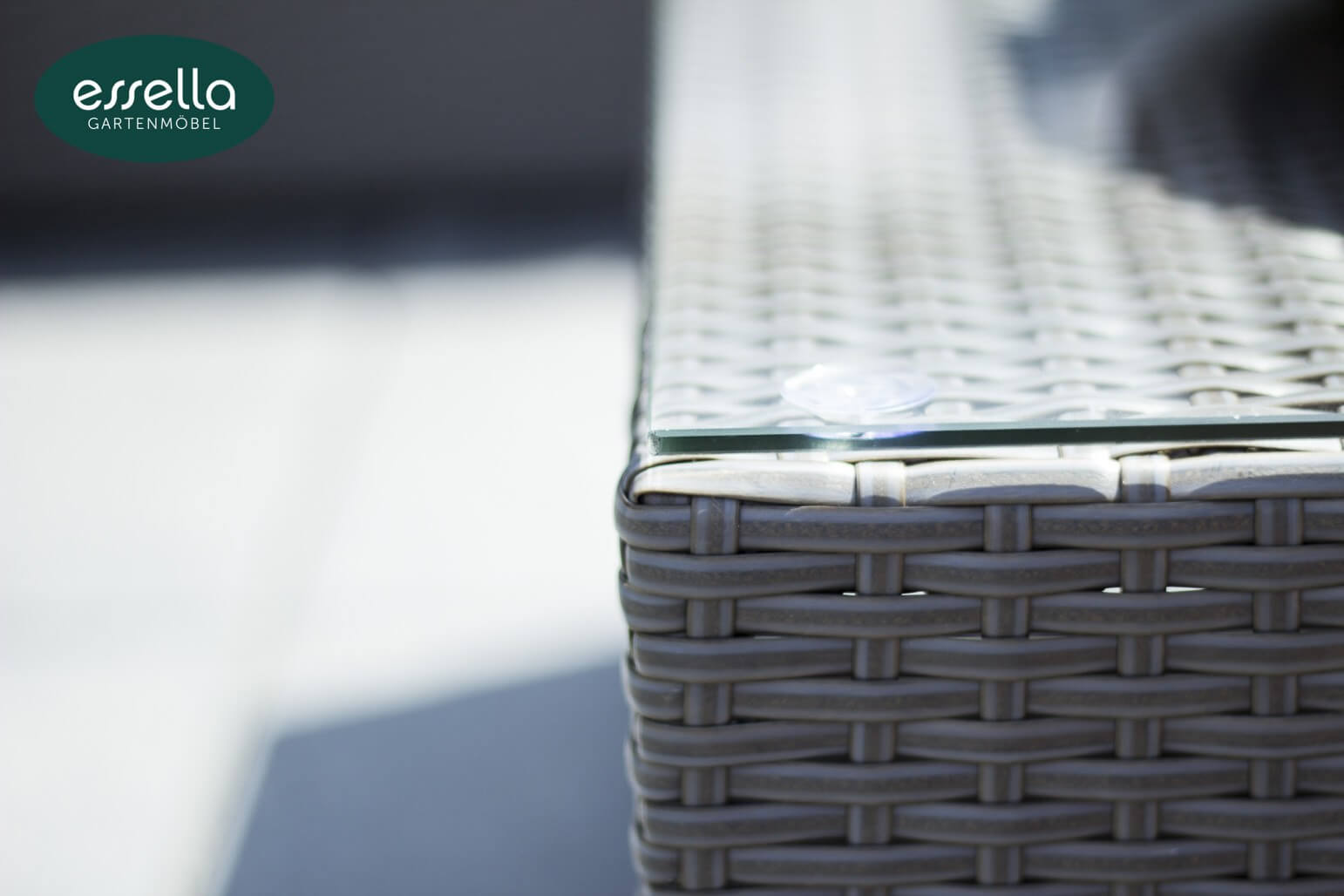 Essella Polyrattan Lounge "Venezia" : grau : flachgeflecht : gartenmode.de