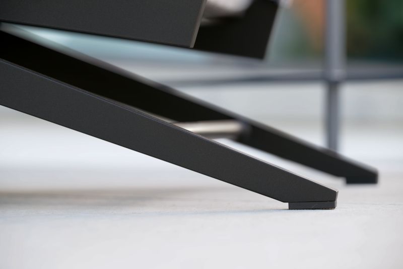 Aluminium Lounge-Sessel Jackie Schwarz/Cream