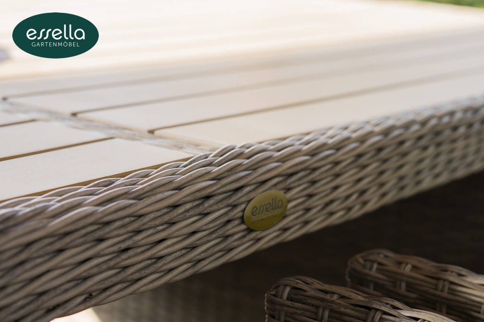 Essella Polyrattan Sitzgruppe "Vienna 6 er" : hellbraun : rundgeflecht - optik : polywood - Tischplatte : gartenmode.de