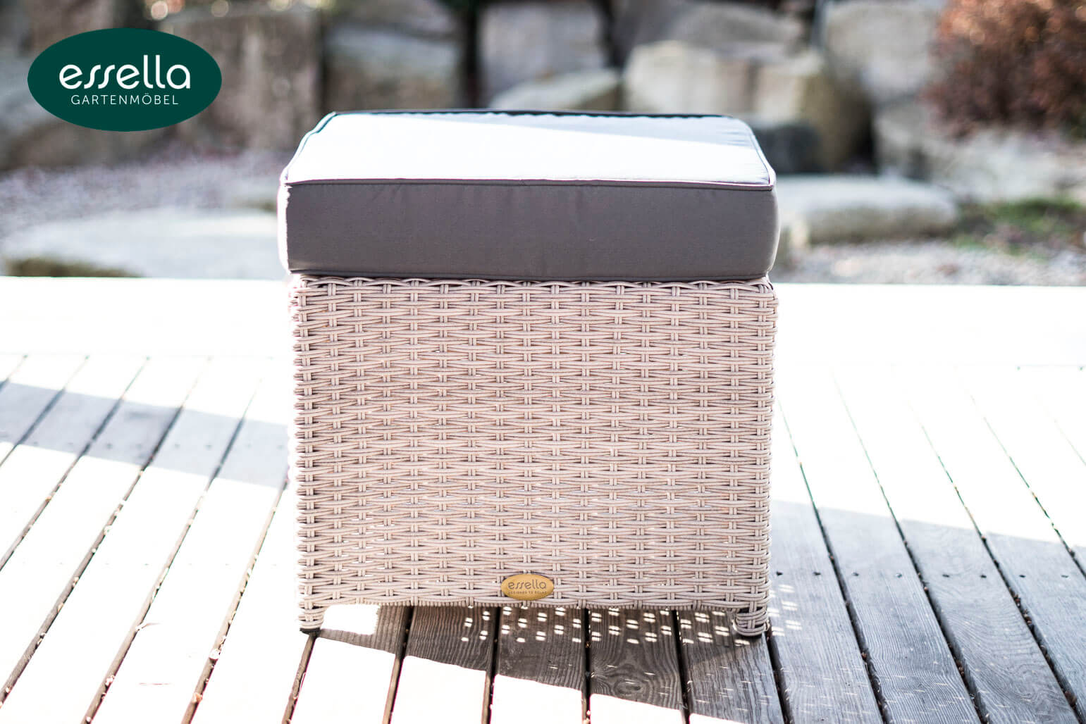 Essella Polyrattan Sitzgruppe "Vienna 6 er" : vintage weiss : rundgeflecht - optik : polywood - Tischplatte : gartenmode.de