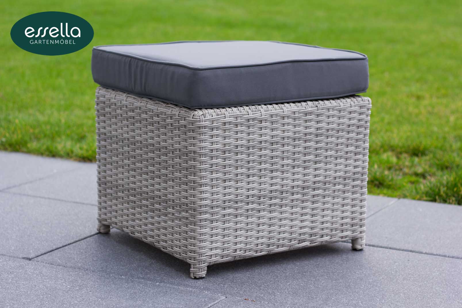 Essella Polyrattan Tisch "Vienna" : vintage-weiß : halbrundgeflecht : gartenmode.de