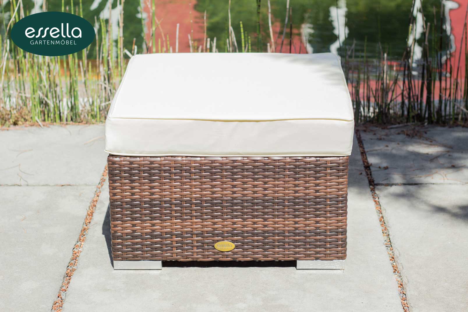 Essella Polyrattan Fußablage "Bahamas" : bicolor-braun : flachgeflecht : gartenmode.de