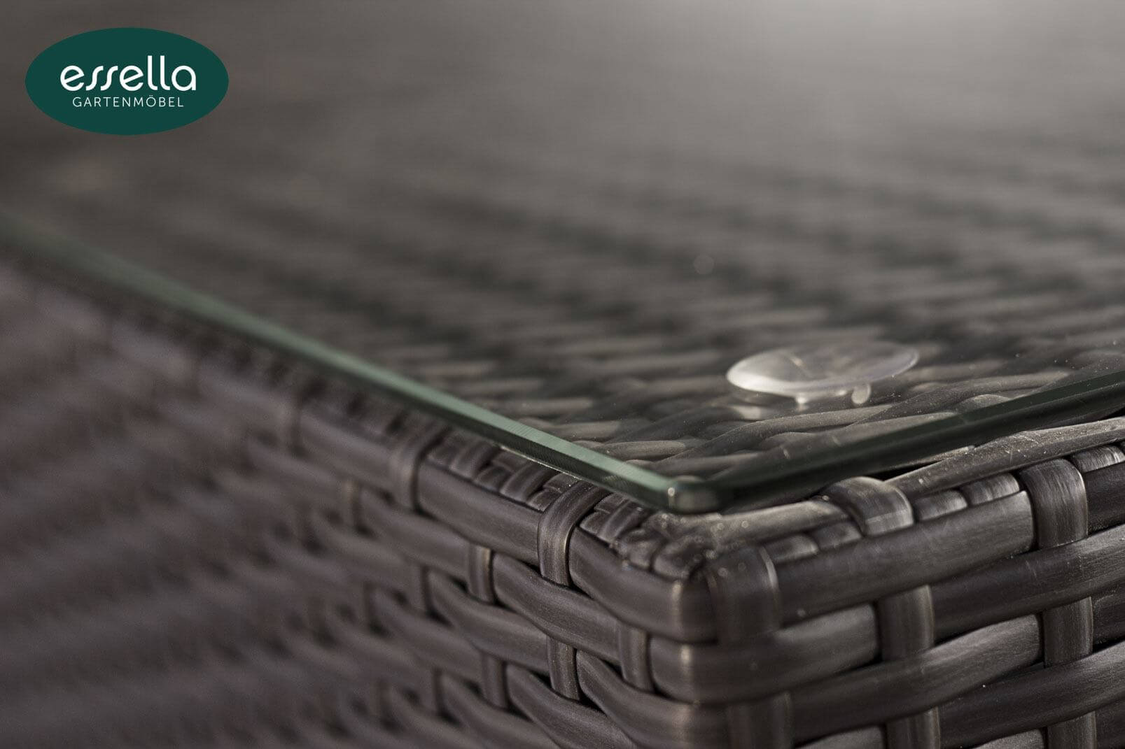 Essella Polyrattan Tisch mit Glasplatte "Bari" : grau : flachgeflecht : gartenmode.de