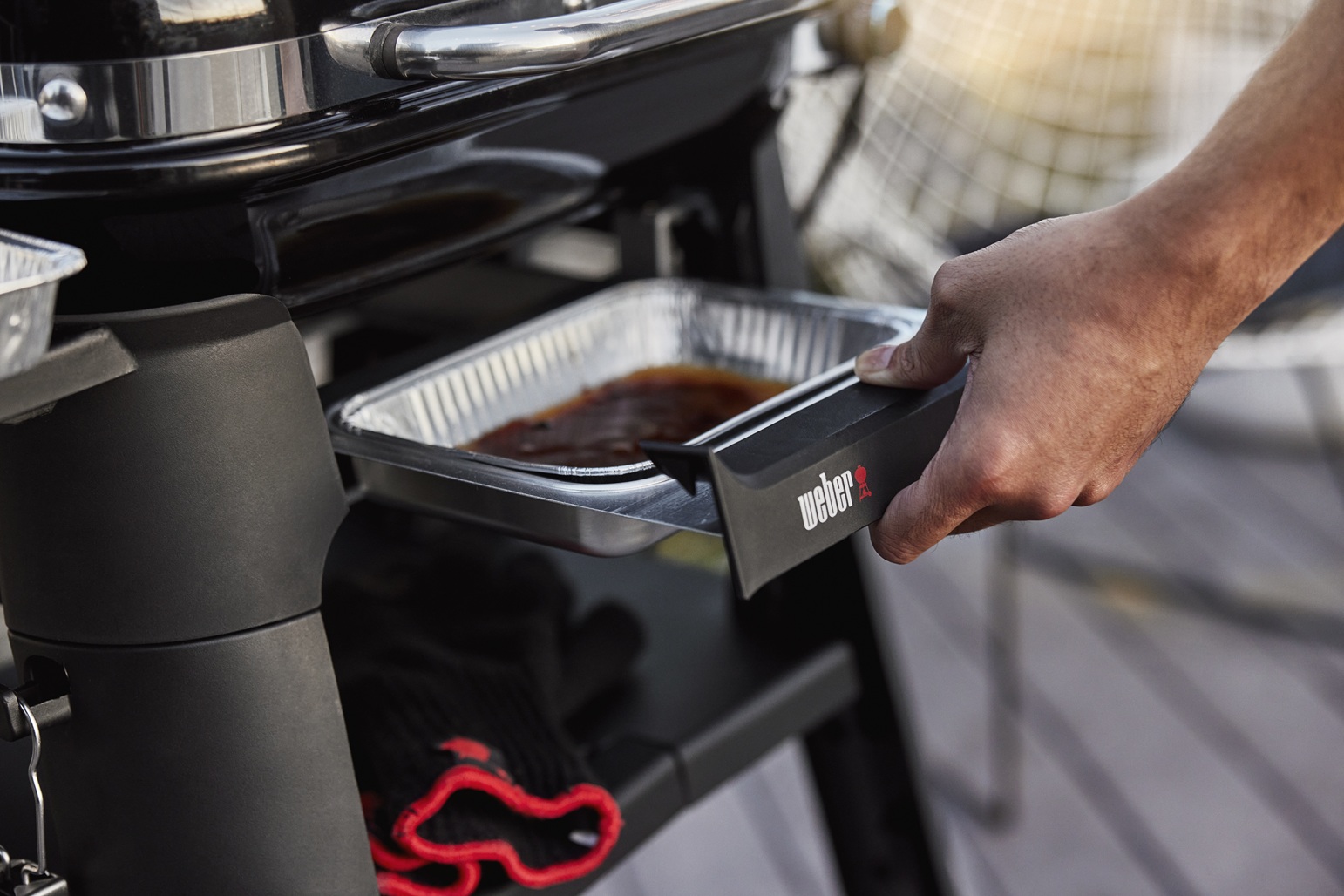 WEBER ELEKTROGRILL LUMIN COMPACT, BLACK
