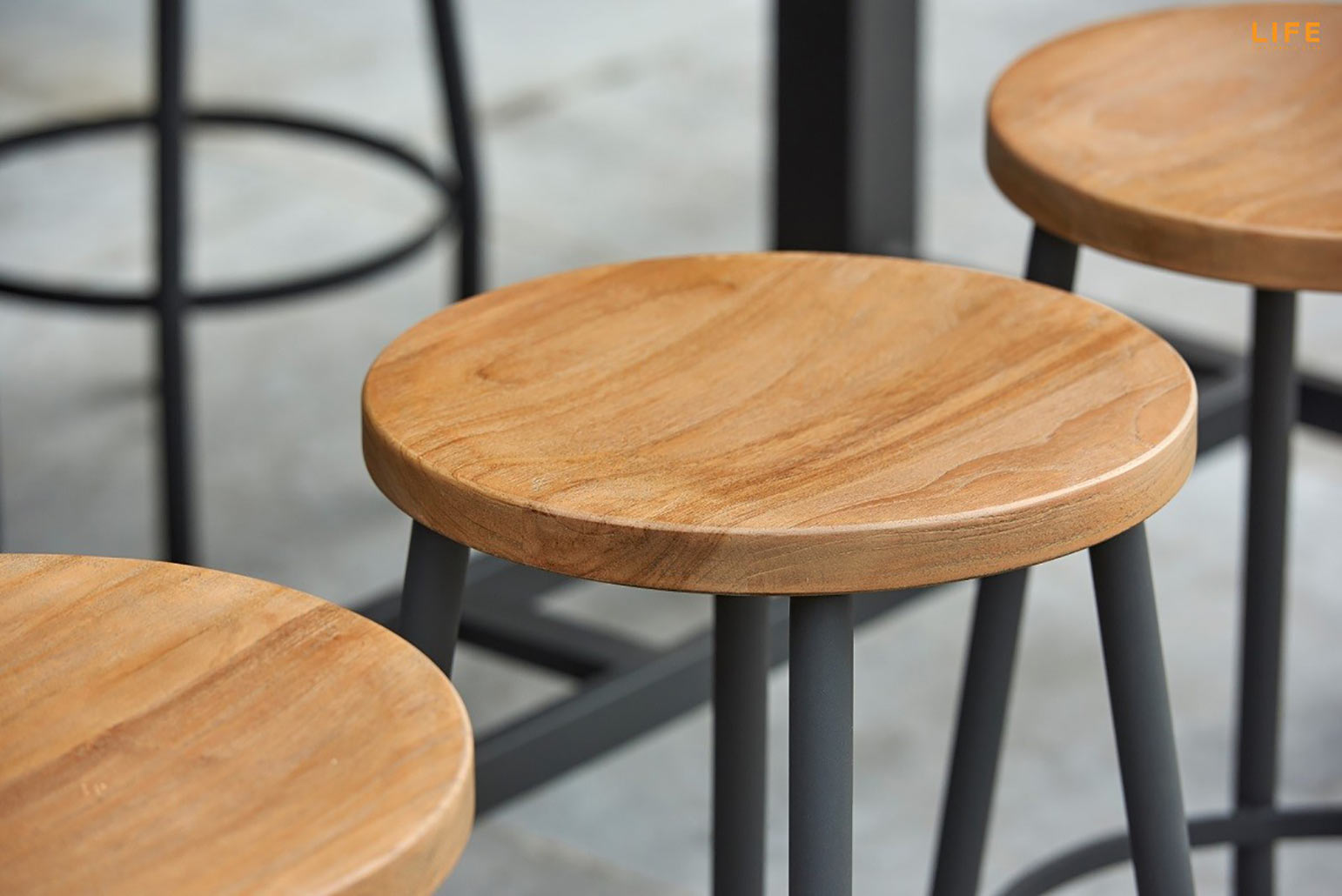 Teakholz Bar Nevada Lava